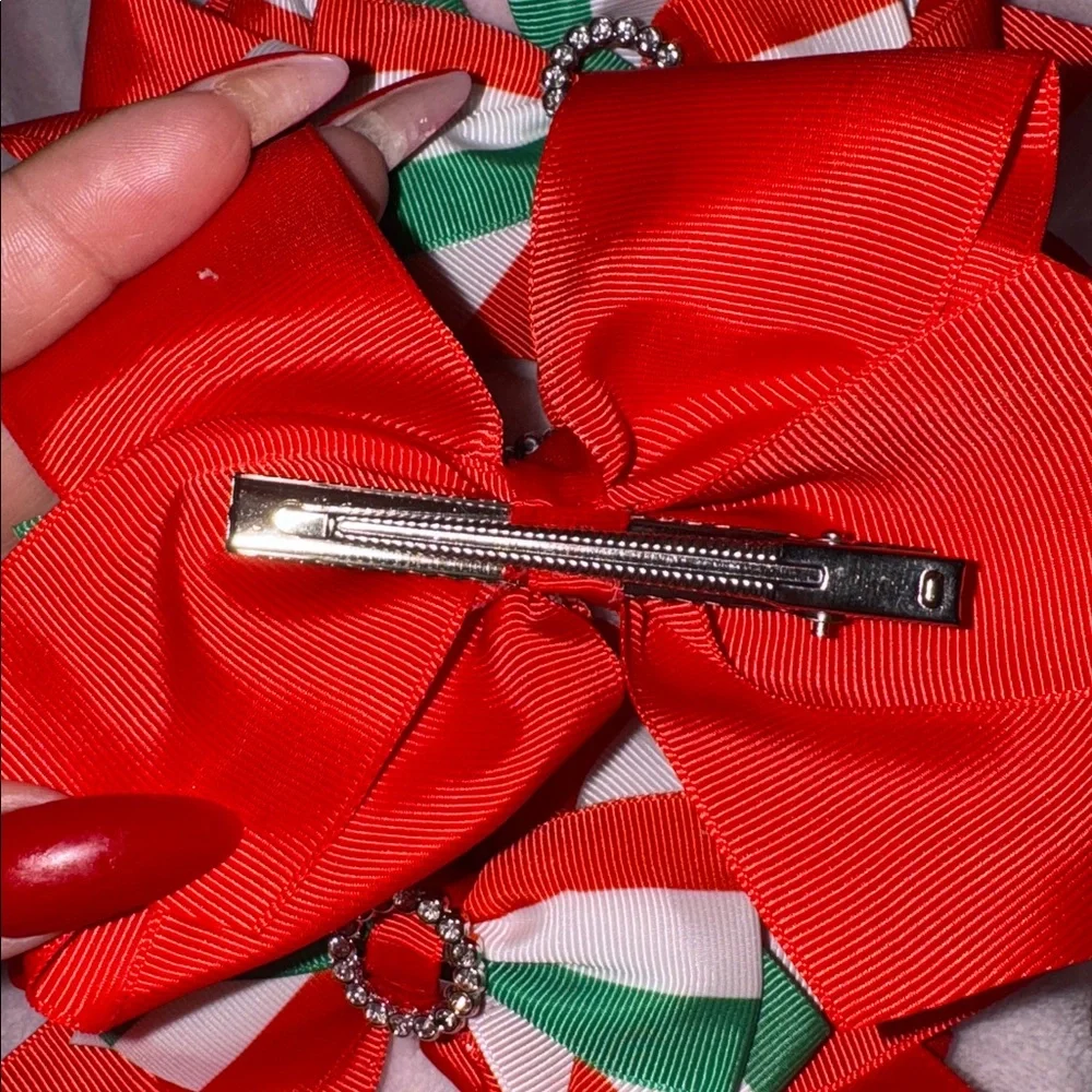 New Festive‎ Red, Green, and White Hair Bows